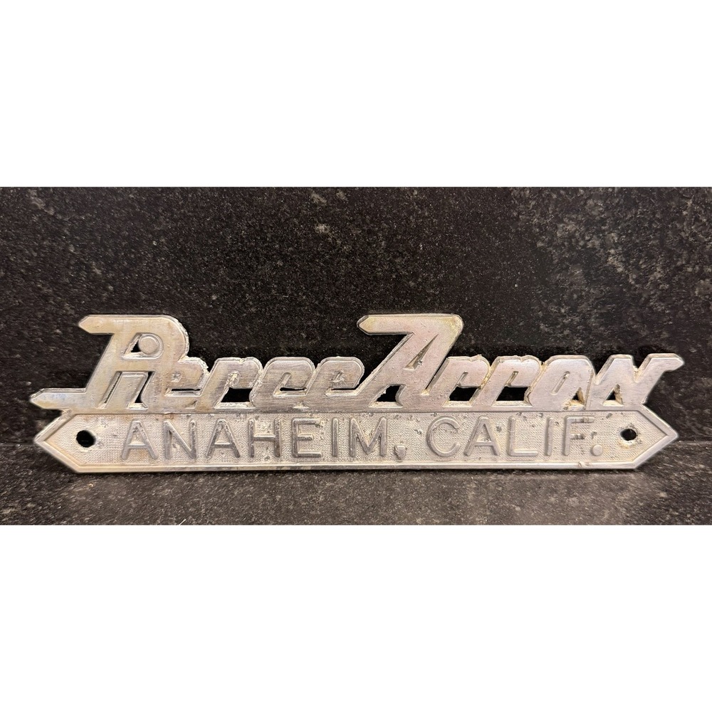 Vintage Pierce Arrow Anaheim Calif Fiberglass Boat Metal Emblem Nameplate 8"